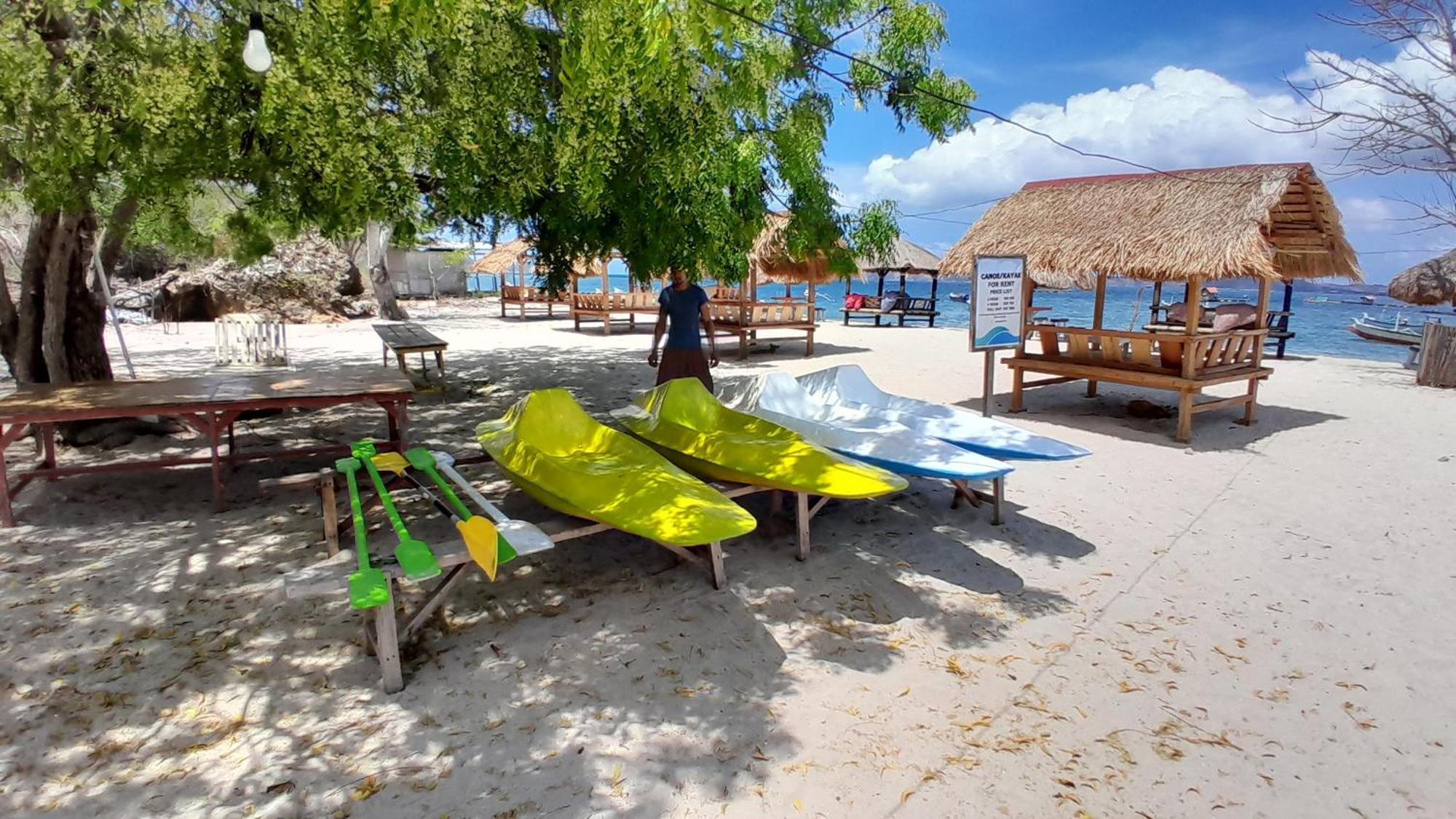 Ekas Beach Guesthouse And Restaurant エクステリア 写真